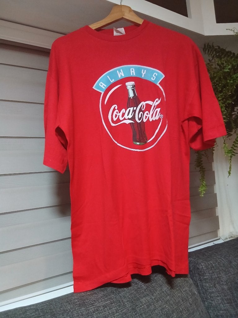 Tee-shirt Coca Cola, Enlèvement ou Envoi, Comme neuf, Ustensile
