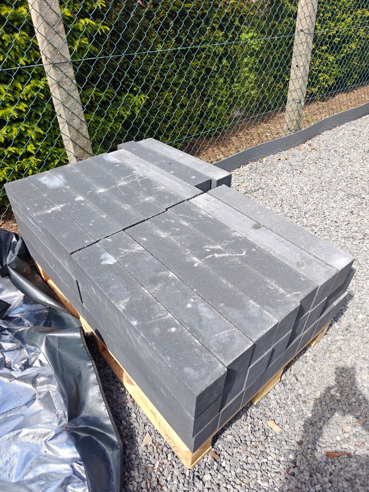 Stapelblokken 60x12x10 (48 stuks), Ophalen, Nieuw, Zwart, Steen of Klei