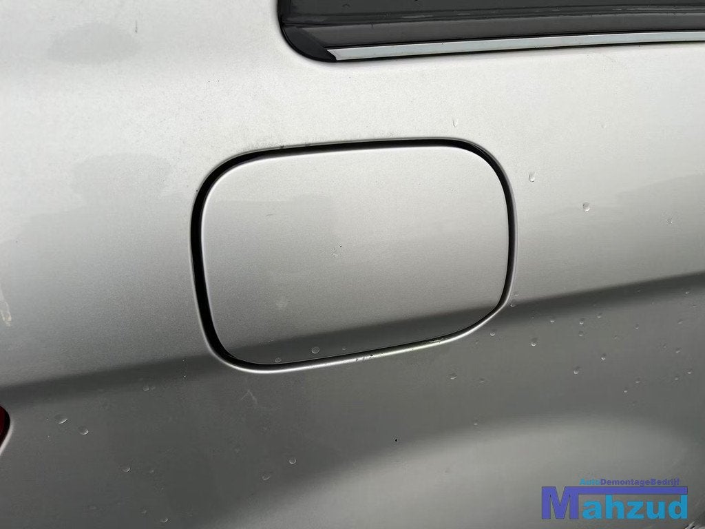 MERCEDES B KLASSE W245 ZILVER 761 tankklep 2005-2011, Auto-onderdelen, Gebruikt, Mercedes-Benz AG, Mercedes-Benz, Mercedesstrasse 120
70372  Stuttgart, DE