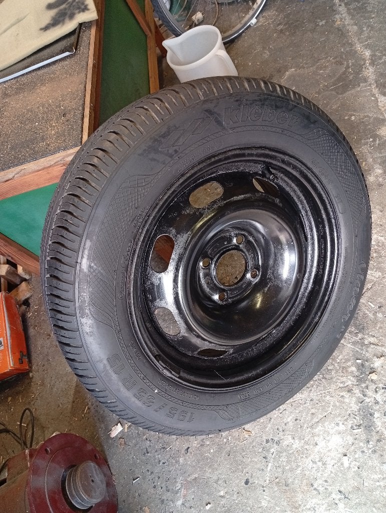 Velg en band wielsteek 4 x 108  band 195/65r15, Auto-onderdelen, Ophalen, Gebruikt, 15 inch, Banden en Velgen
