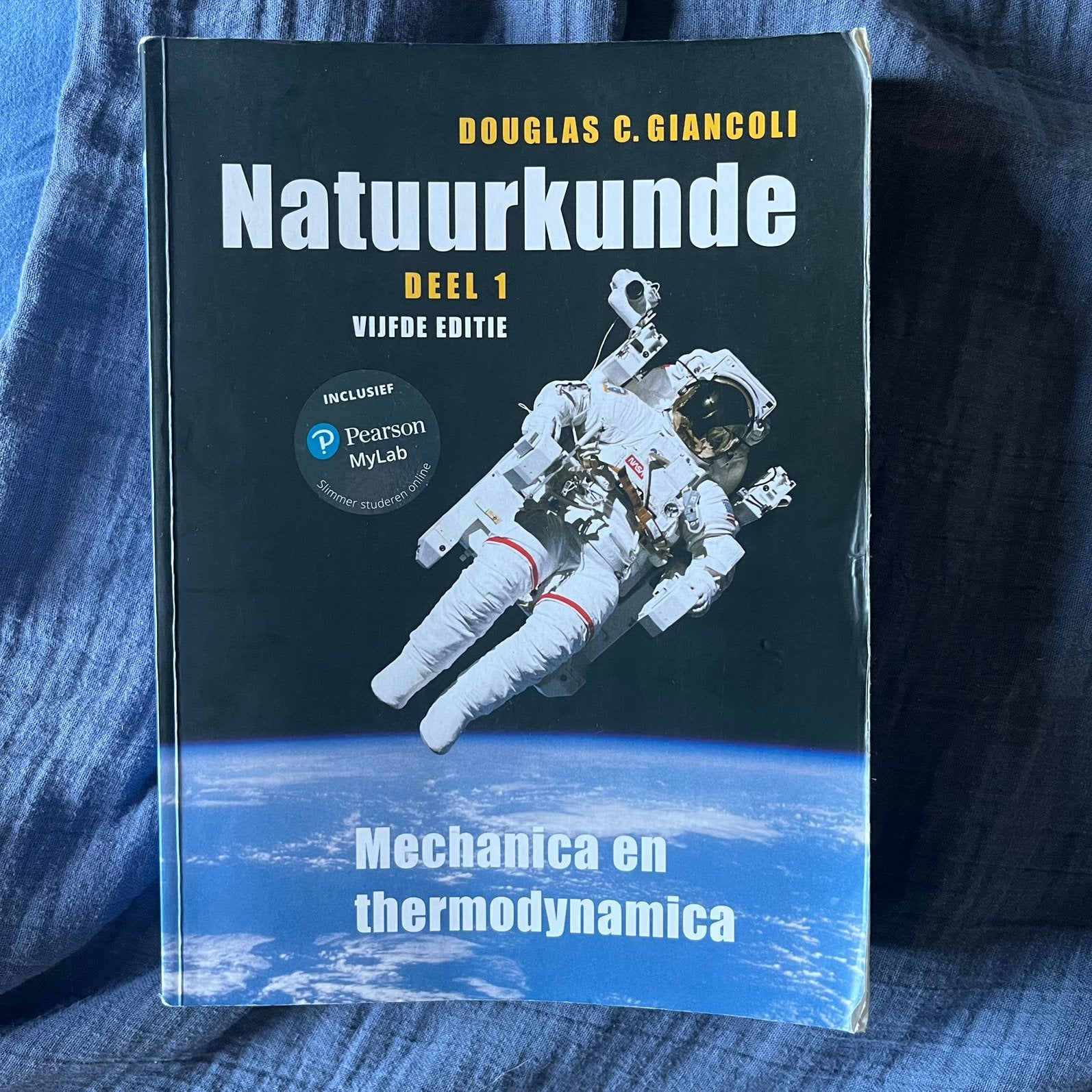 Douglas C. Giancoli - 1, editie 5, Ophalen of Verzenden, Biologie, Douglas C. Giancoli