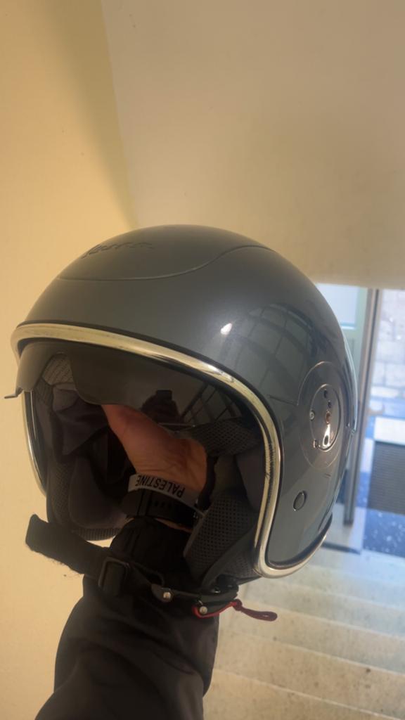 Vespa helm, Fietsen en Brommers, Brommerhelmen, Ophalen, Zo goed als nieuw