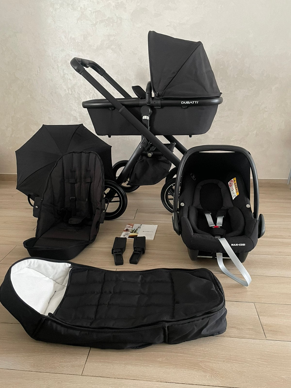 Dubatti One E5 3-in-1 Kinderwagen Black - Black compact, Babygeluk, Ophalen of Verzenden, Zo goed als nieuw, W