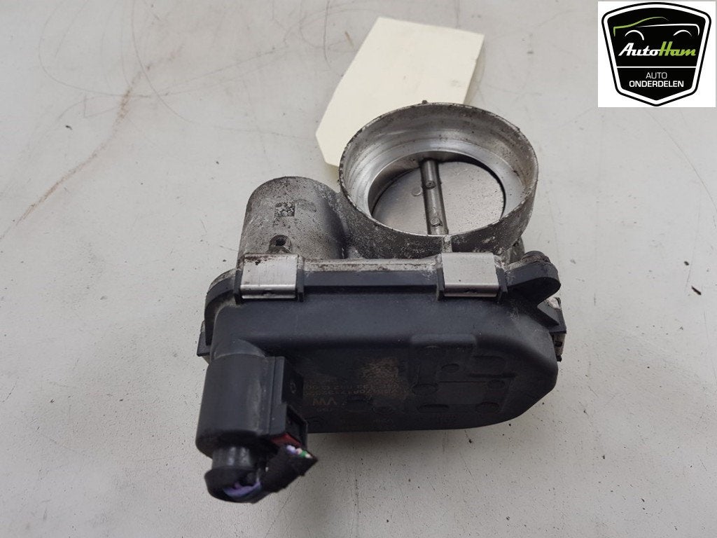 GASKLEPHUIS Audi A3 Sportback (8VA / 8VF) (|04E133062Q|), Gebruikt, Audi