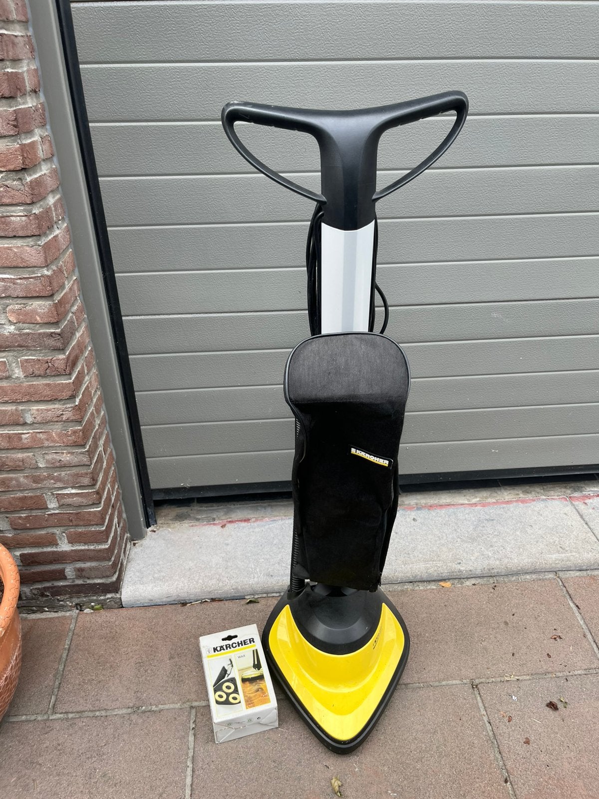 Kärcher boenmachine, Ophalen, Gebruikt