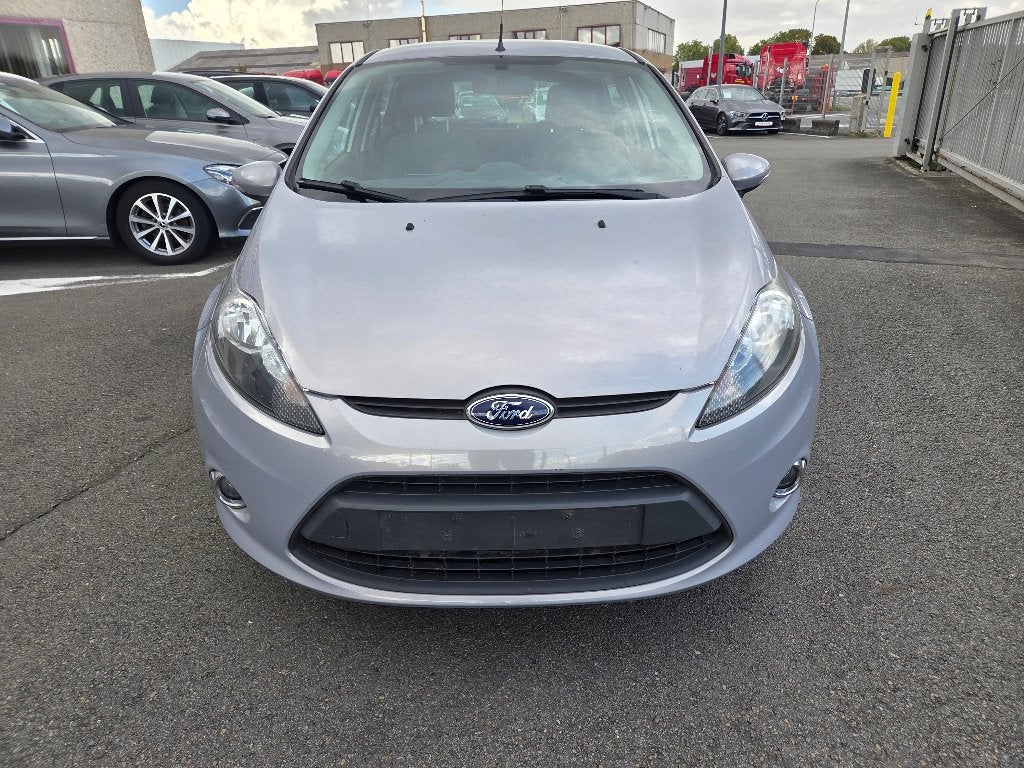 FORD FIESTA 1.2 ESSENCE 2012, Auto's, Voorwielaandrijving, Euro 5, Stof, 1242 cc