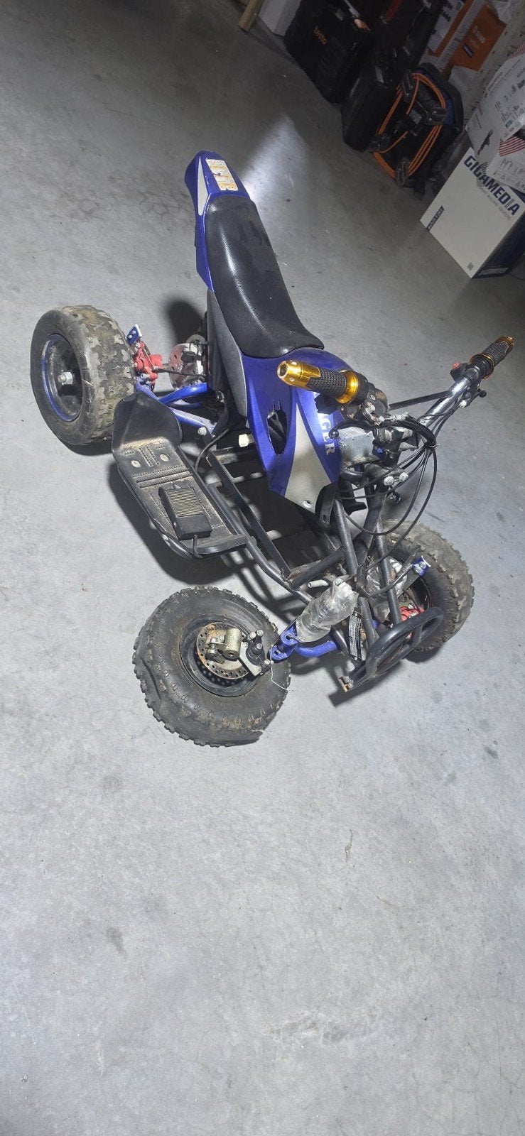 Quad électrique taille enfant