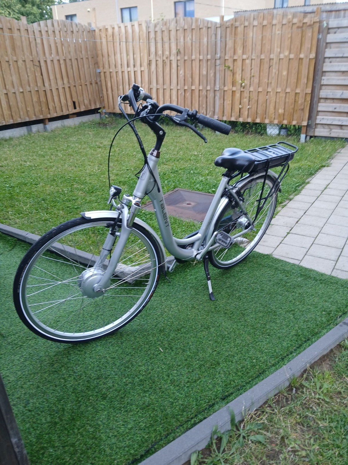 Elektrische fiets - topstaat, Ophalen, Zo goed als nieuw, 50 km per accu of meer, Overige merken