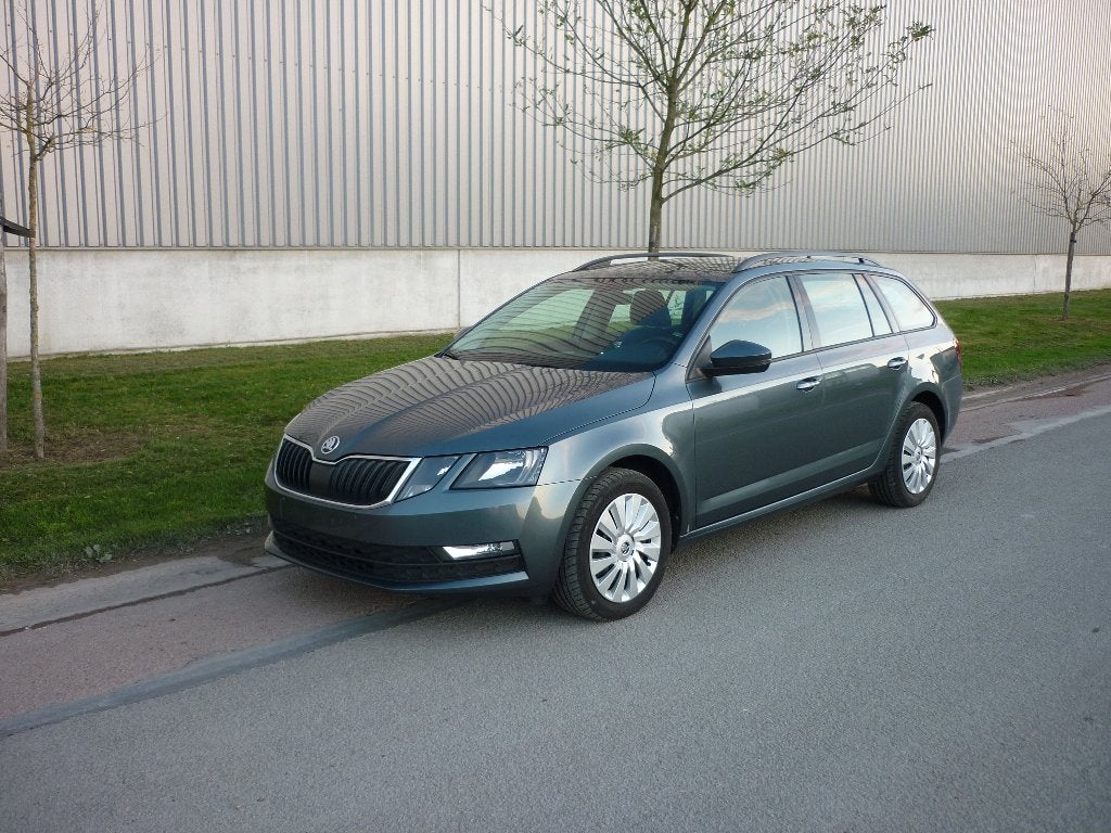 Octavia 1.6 CR TDi, Navi, Airco, !!! Garantie !!!, Autos, Skoda, Argent ou Gris, Euro 6, Entreprise, 5 portes