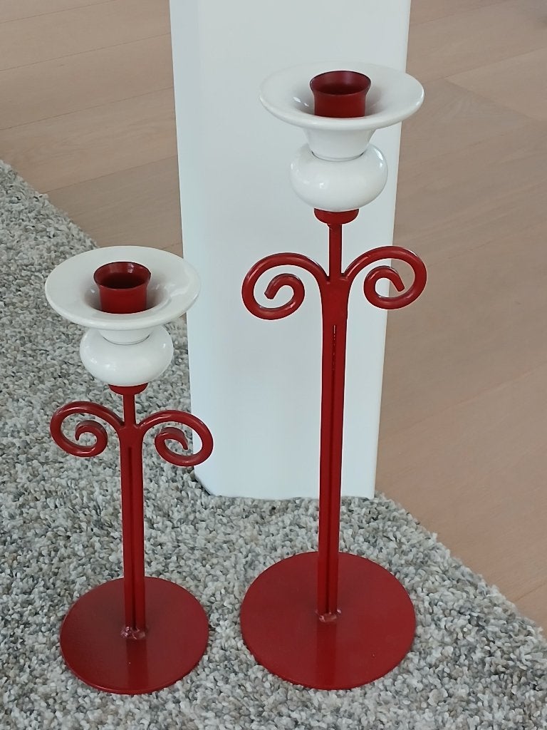 set van 2 postmodernistische kandelaars, rood-wit,, Nieuw, Ophalen of Verzenden, Metaal, Kandelaar