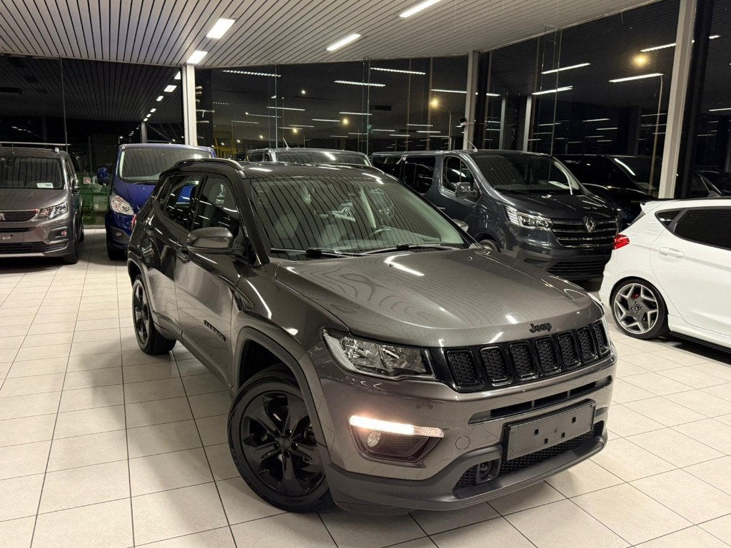 Jeep Compass NIGHT EAGLE 1.4i Benzine 103kW Euro 6d-TEMP, Euro 6, Bedrijf, Handgeschakeld, 5 deurs
