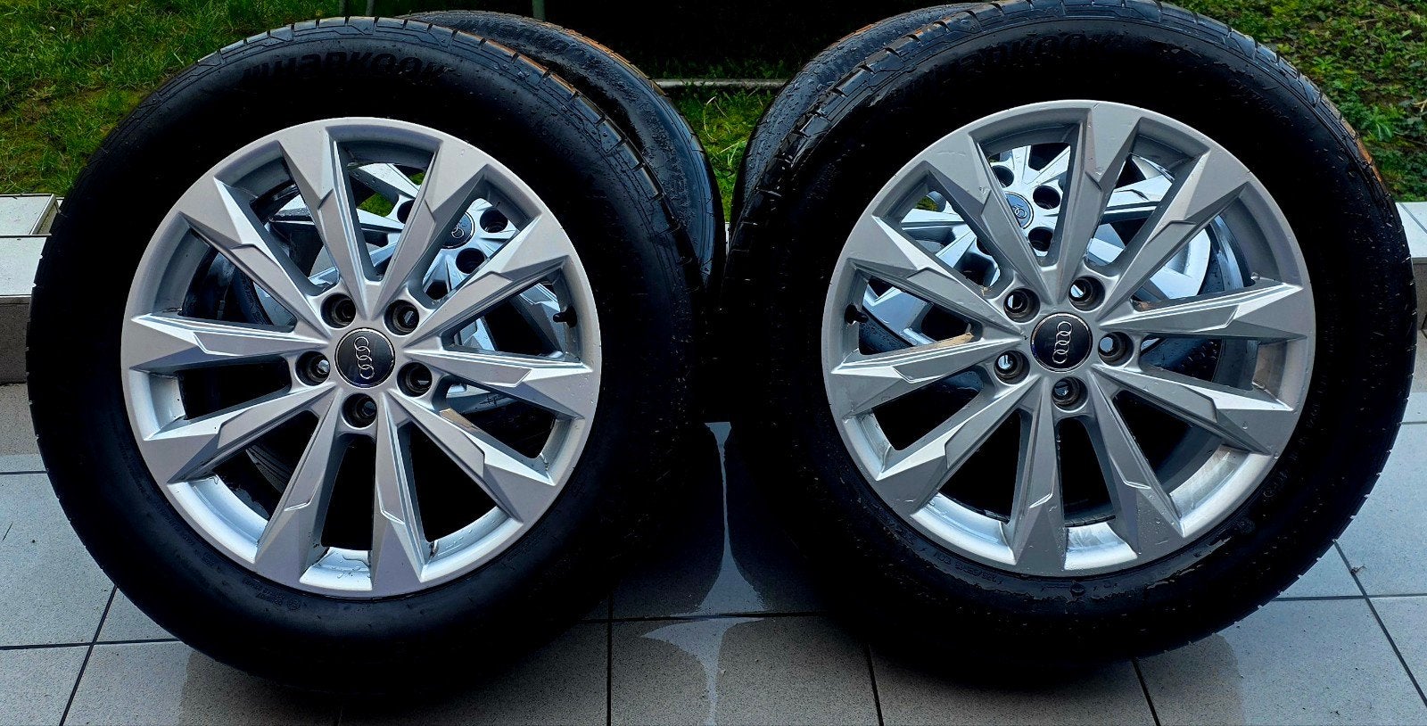 originele Audi Q3 S-line velgen + band, Auto-onderdelen, Ophalen, 18 inch, Banden en Velgen, 235 mm