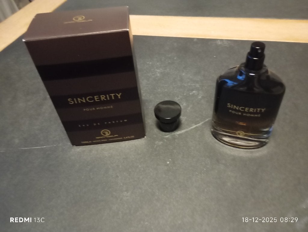 Grandeur sincerity, Ophalen of Verzenden, Nieuw