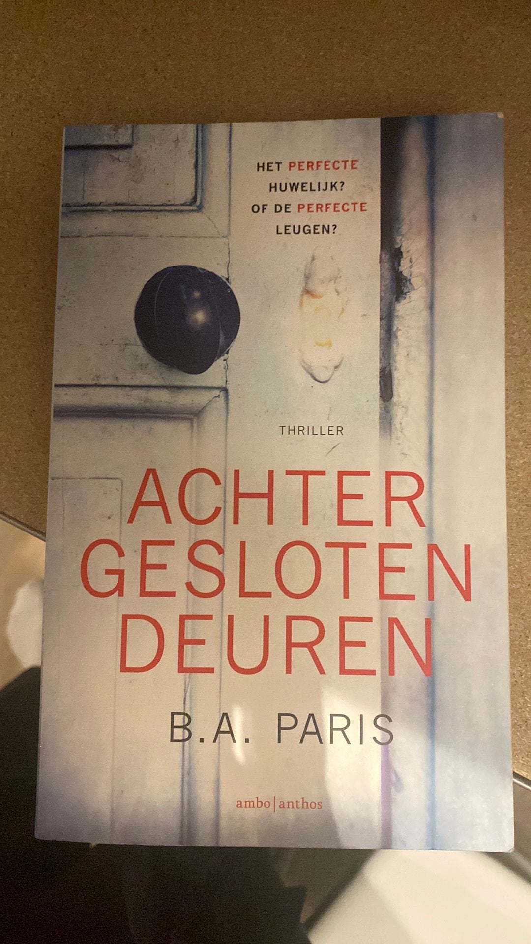 B.A. Paris - Achter gesloten deuren, Boeken, Ophalen, Zo goed als nieuw, B.A. Paris