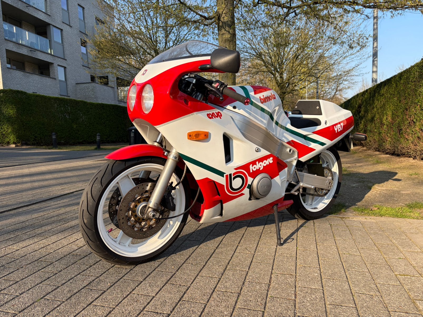 Bimota YB7 tricolore, Motos, Enlèvement, 4 cylindres, Plus de 35 kW