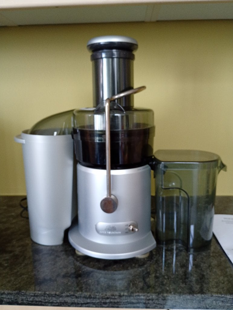 Solis Juice Fountain Compact Sapcentrifuge nieuw €199, Elektronische apparatuur, Juicers, Ophalen, Zo goed als nieuw, Elektrisch