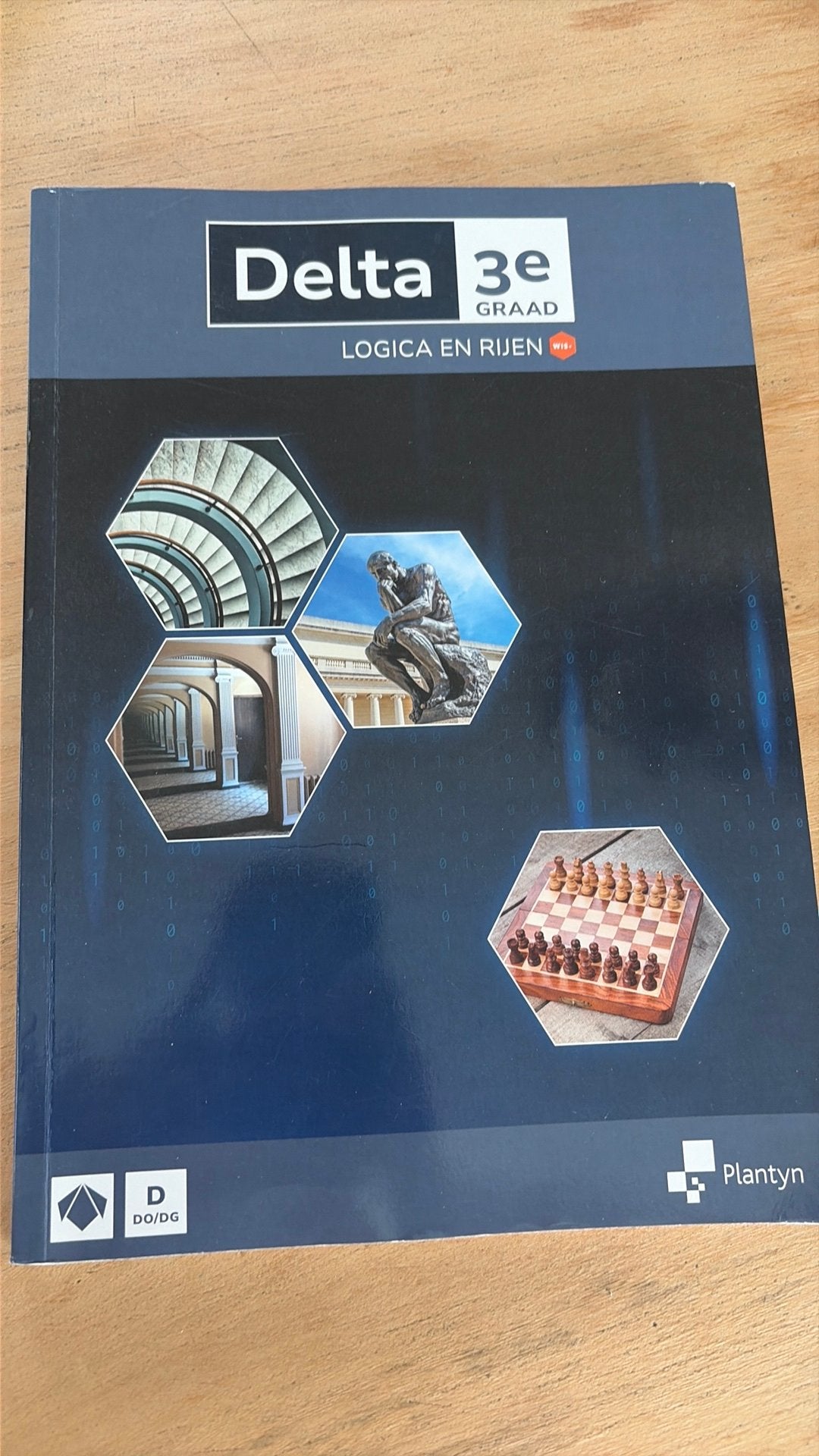 DELTA 3e graad logica en rijen leerboek doorstroomfinal, Ophalen, ASO, Wiskunde A, Ylke Van Dun; Beatrijs Van Eyck; Heleen Bossuyt; Maarten Arts