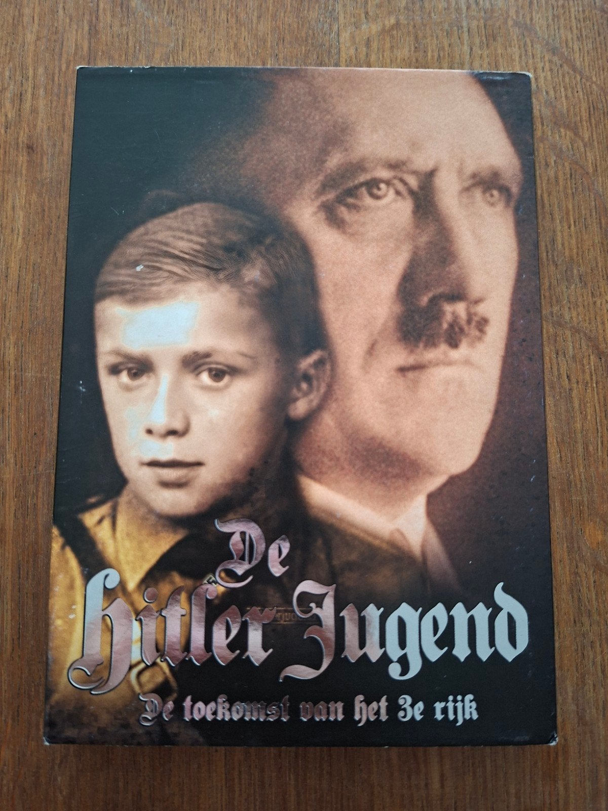 DVD  - HITLER JUGEND, Documentaire, Enlèvement ou Envoi, Anglais, À partir de 16 ans