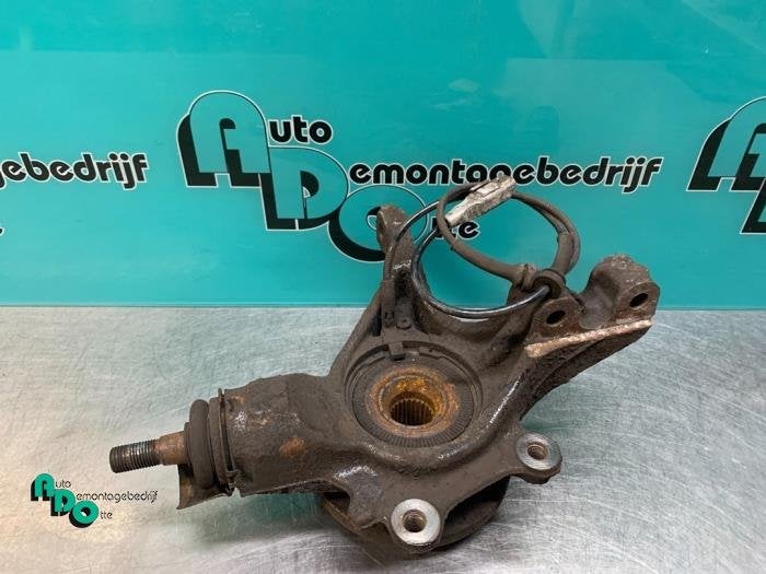 Joint avant gauche d'un Peugeot Partner (Partner 08-), -, 3 mois de garantie, Utilisé, -