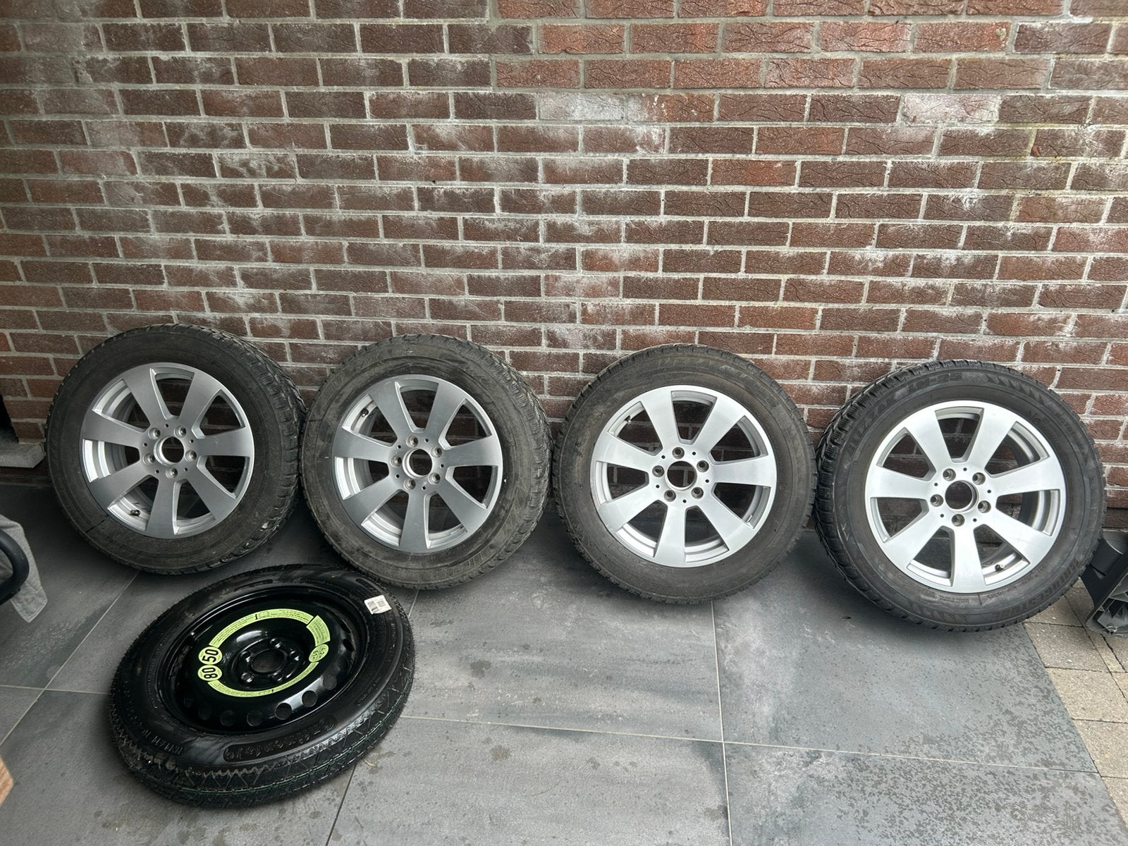 Mercedes W204 velgen, incl. banden en reservewiel, Auto-onderdelen, Banden en Velgen, Ophalen, Gebruikt, 16 inch, Banden en Velgen