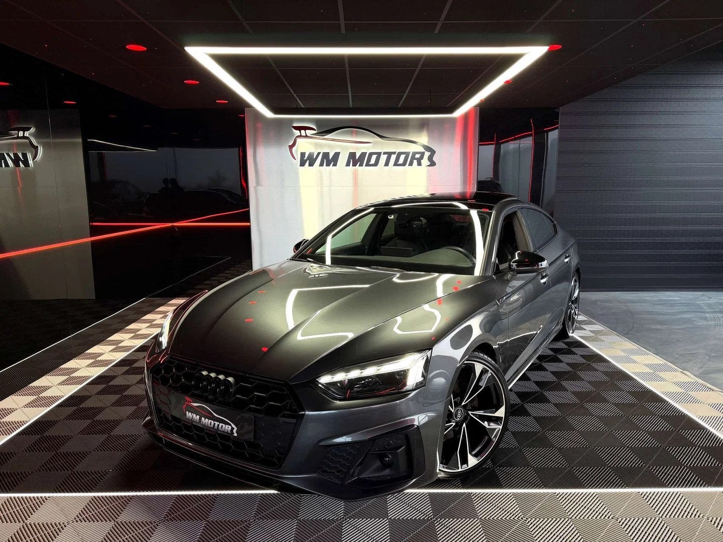 Audi A5 A5 Sportback 35 TDi S tronic (bj 2024, automaat), Auto's, Automaat, Gebruikt, Zwart, https://public.car-pass.be/vhr/1d025da8-5d0f-430d-aa91-fe3663a0c7e6