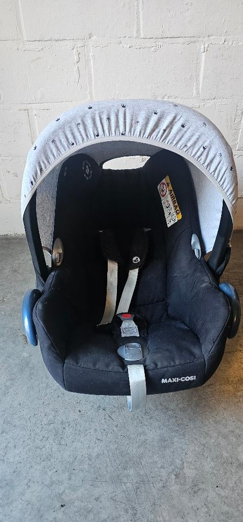 Maxi cosi met zonnekap moet weg, Ophalen, Zo goed als nieuw, Maxi-Cosi