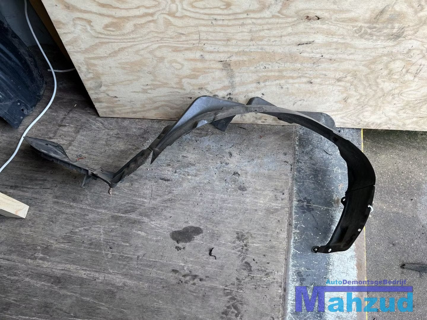 2005 MITSUBISHI LANCER 7 links voor modderkuip 2003-2007, Info@mitsubishi-motors.com, Mitsubishi Motors Corporation, Utilisé, Mitsubishi