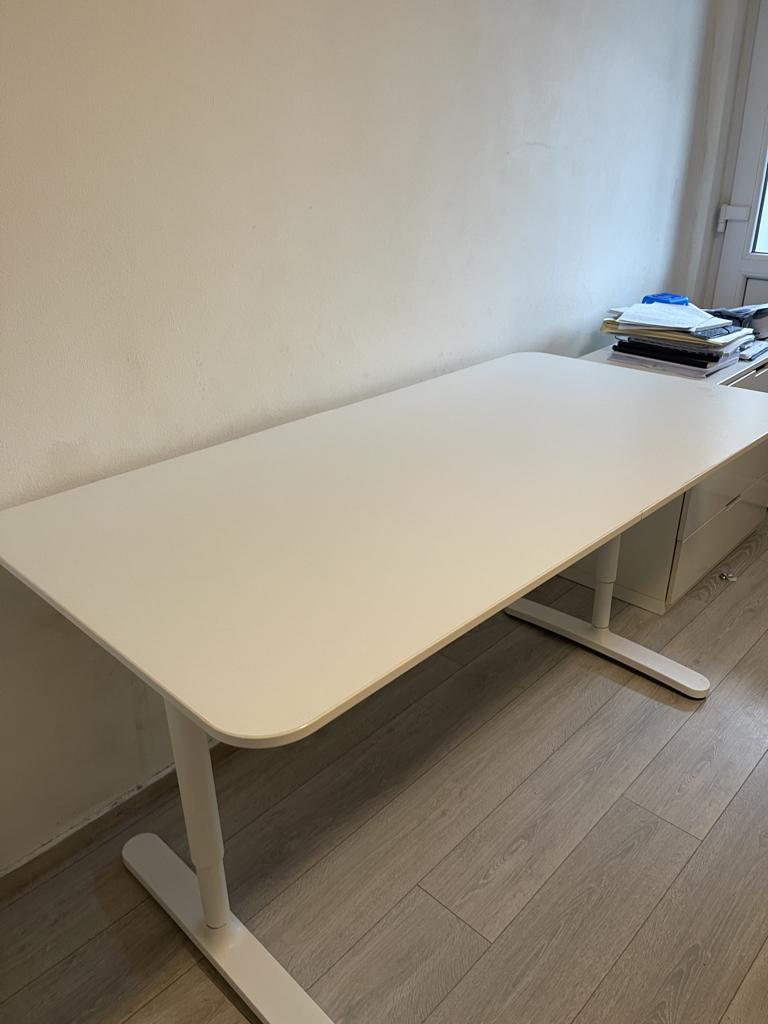 Bureau Ikea Bekant, Huis en Inrichting, Ophalen, Gebruikt