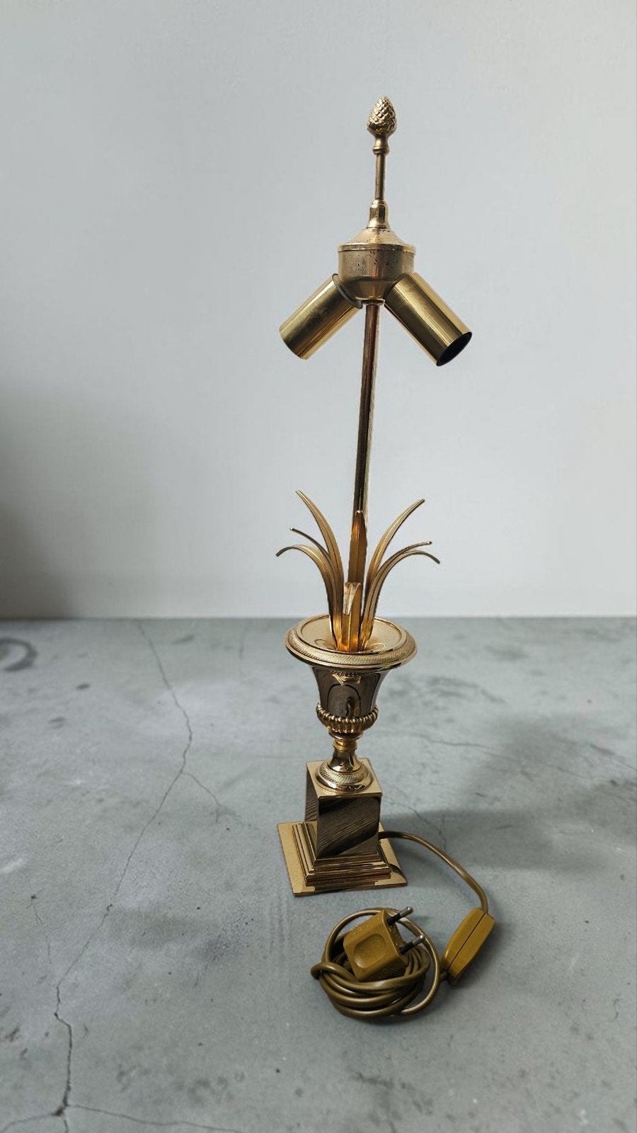 Lampe Palmier / Ananas S.A Boulanger 1970 Hollywood Regency, Enlèvement ou Envoi, Doré