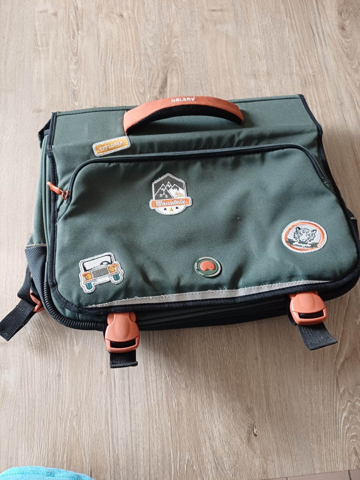 cartable DELSEY, Enlèvement, Utilisé, Vert, Porte-documents ou Cartable