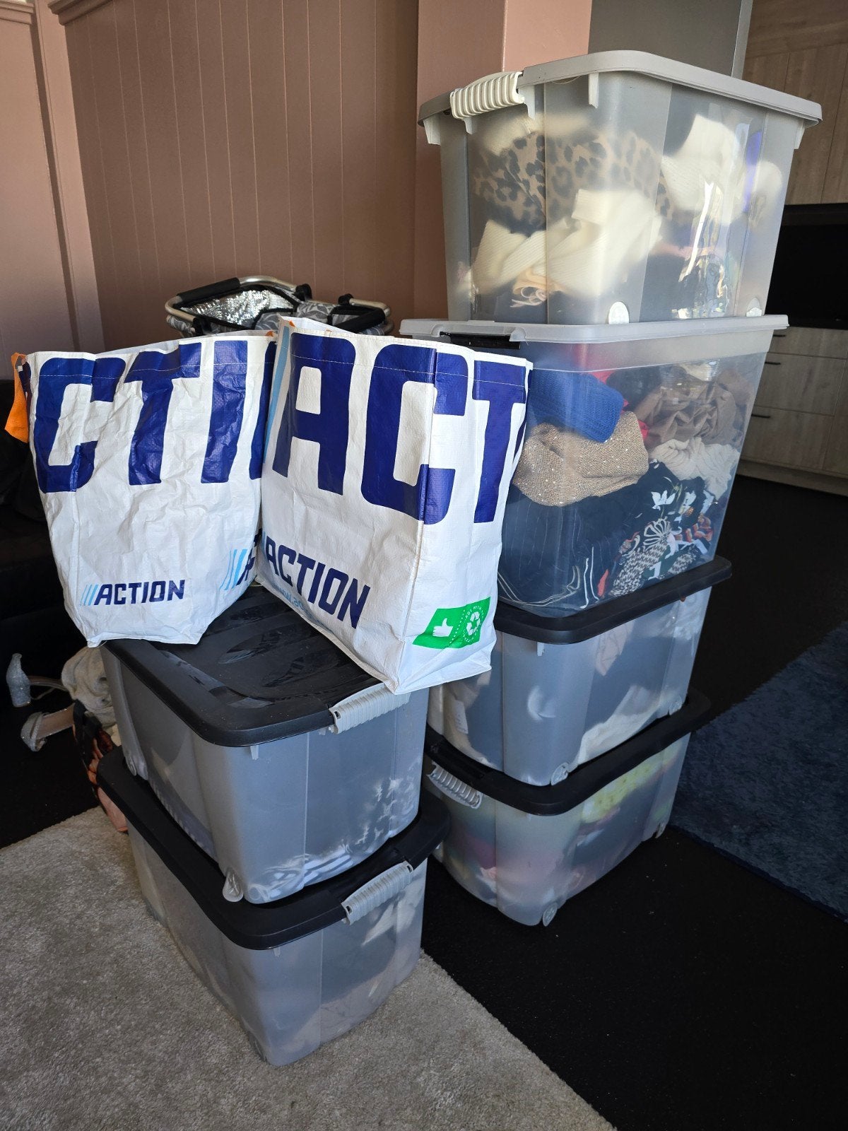 groot lot dameskleding te koop, Ophalen