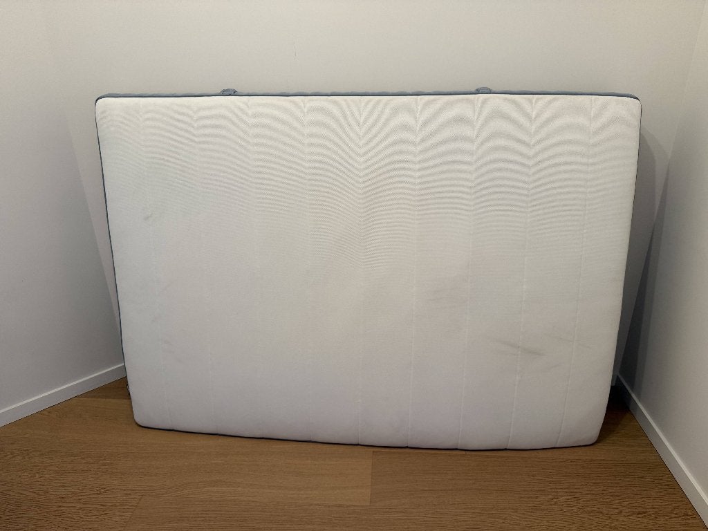 Matras IKEA (VESTERÖY) 140 x 200, Maison & Meubles, Chambre à coucher | Matelas & Sommiers, Comme neuf, Matelas, 140 cm, 200 cm