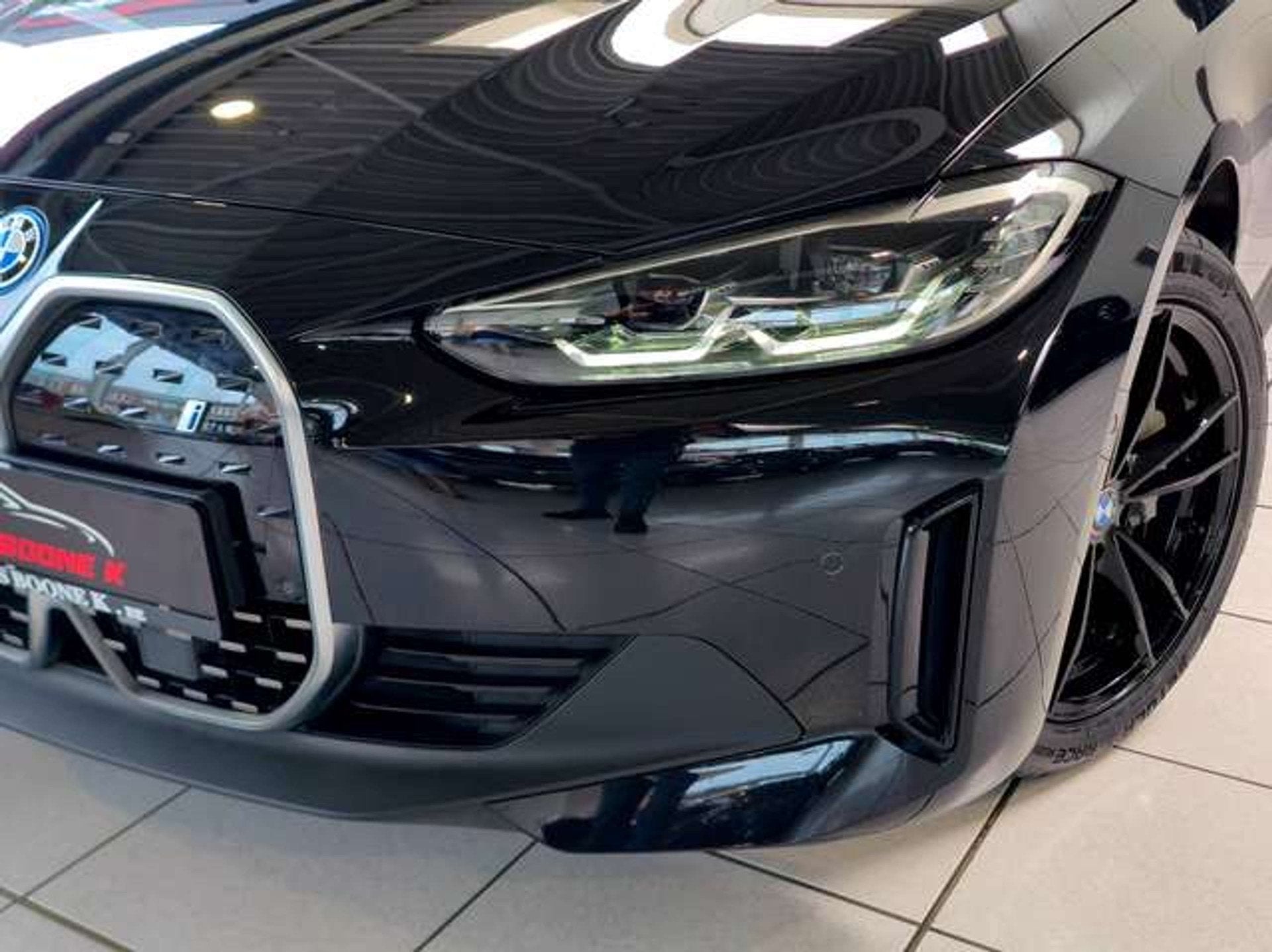 BMW i4 i4 eDrive/360Camera / 8j️ garantie / Eerste Ei, Autos, Achat, Euro 6, Entreprise, Entretenue par le concessionnaire