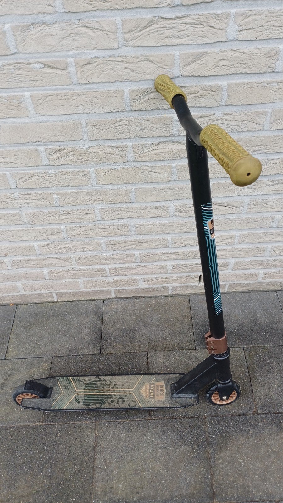 Mooie stuntstep BLACK DRAGON, Fietsen en Brommers, Steps, Ophalen
