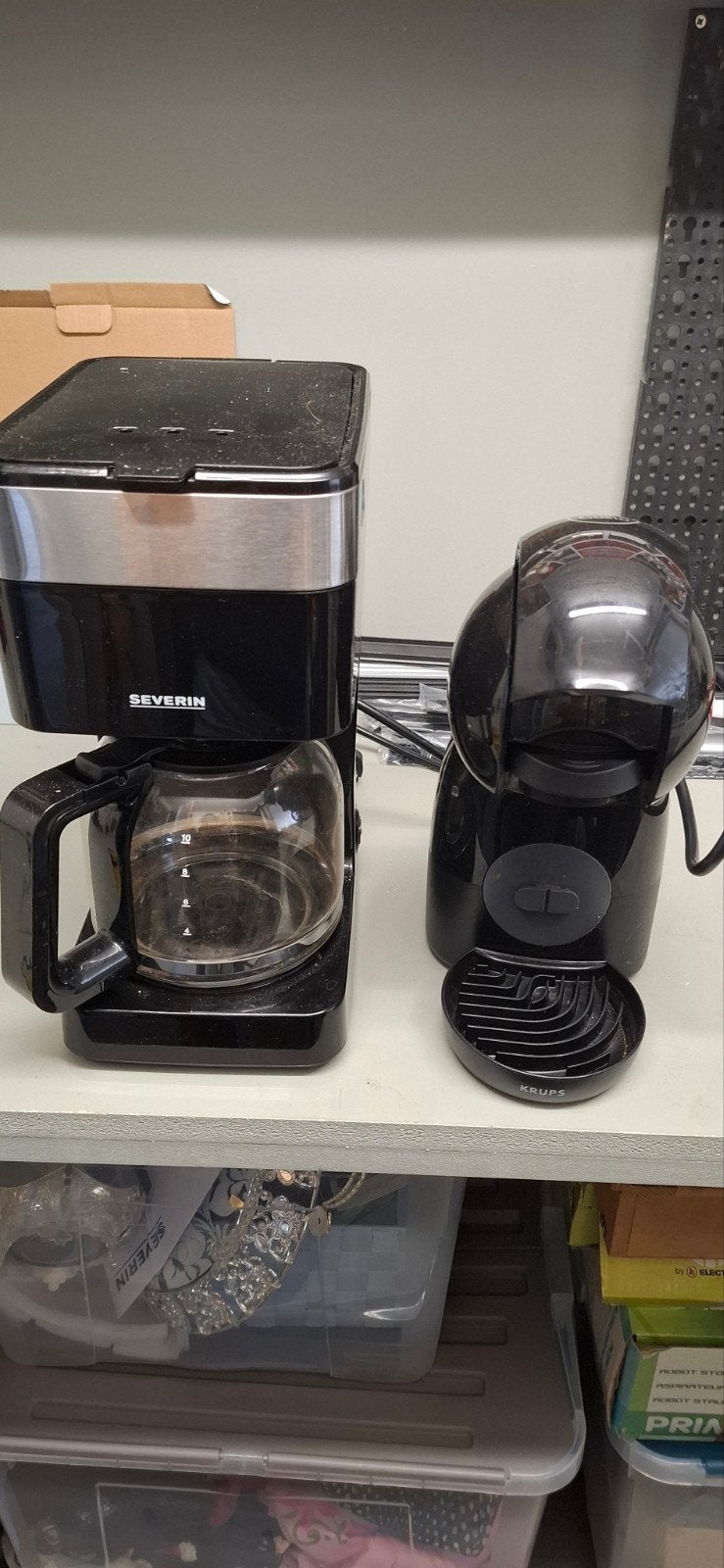 Dolce Gusto et percolateur, Ophalen, Afneembaar waterreservoir, Gebruikt, Koffiemachine