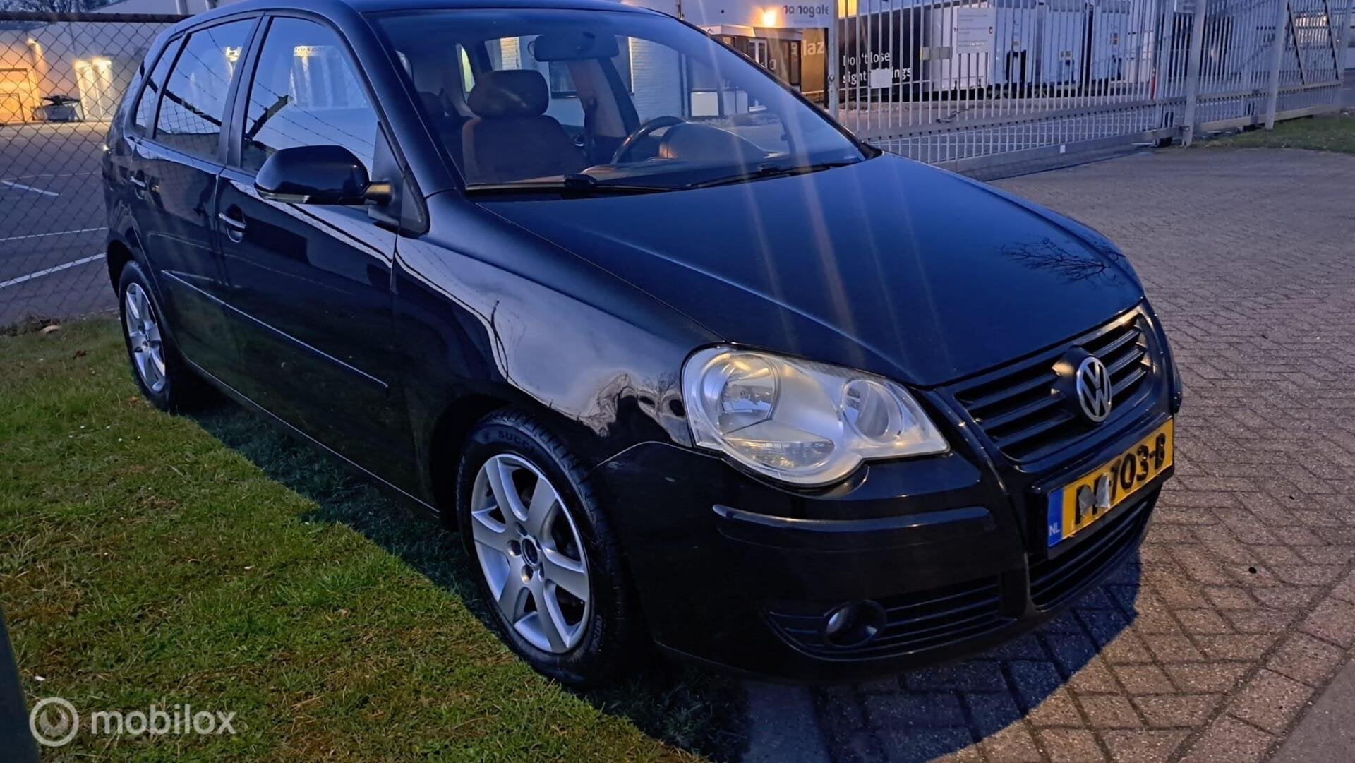 Volkswagen Polo 1.2-12V Trendline, 144 g/km, Achat, 540 kg, ABS