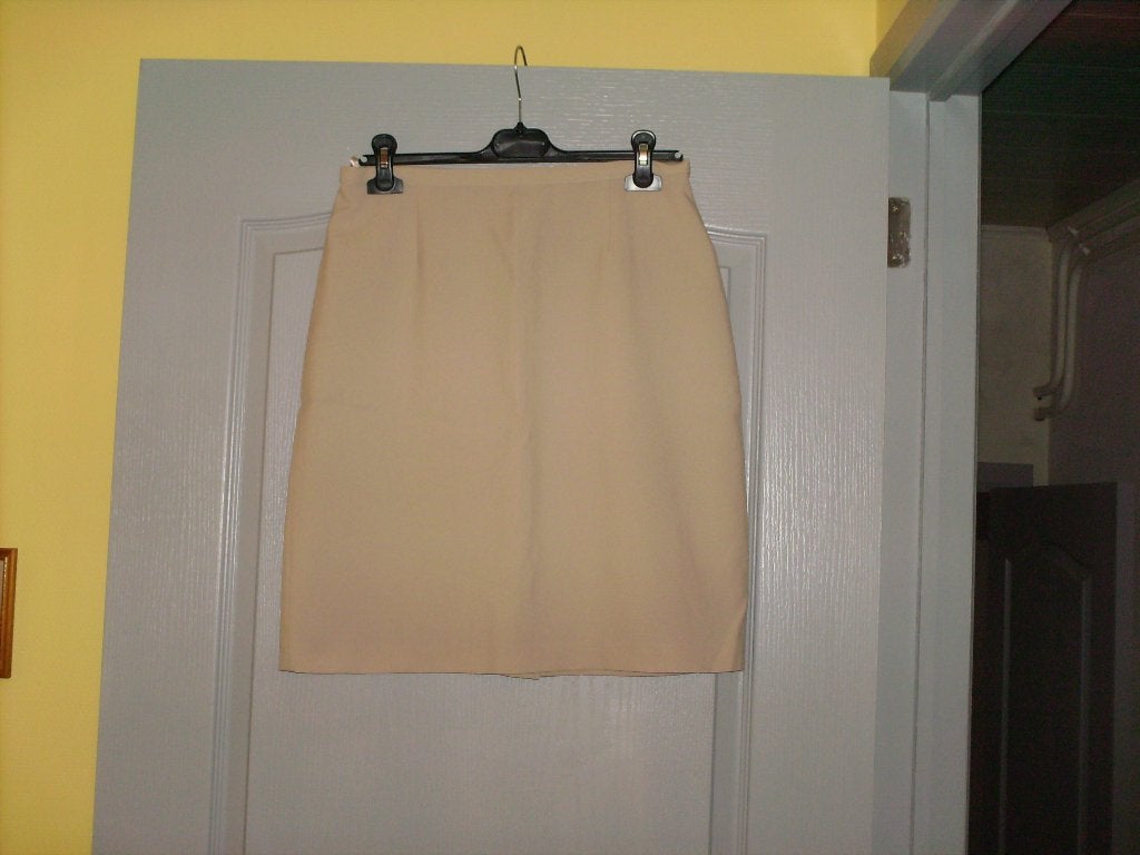 a vendre jupe pour dame, Vêtements | Femmes, Jupes, Taille 38/40 (M), Enlèvement ou Envoi, 3 suisses, Beige