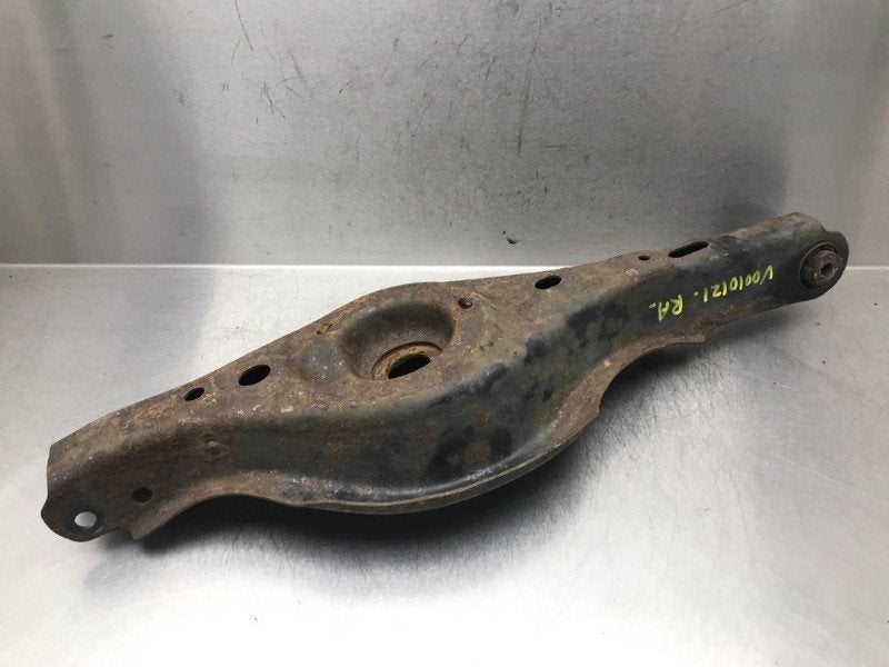 BRAS DE SUSPENSION ARRIÈRE DROIT INFERIEUR CX-5 I (KE,GH), Utilisé, Mazda