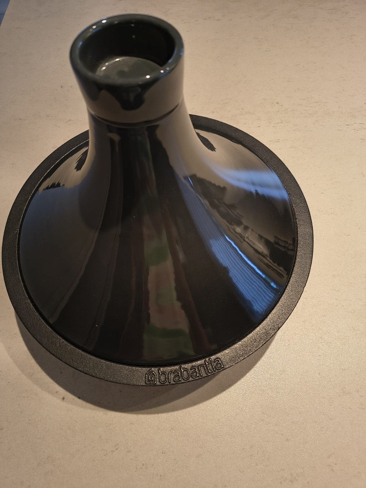 tajine, Enlèvement, Gris