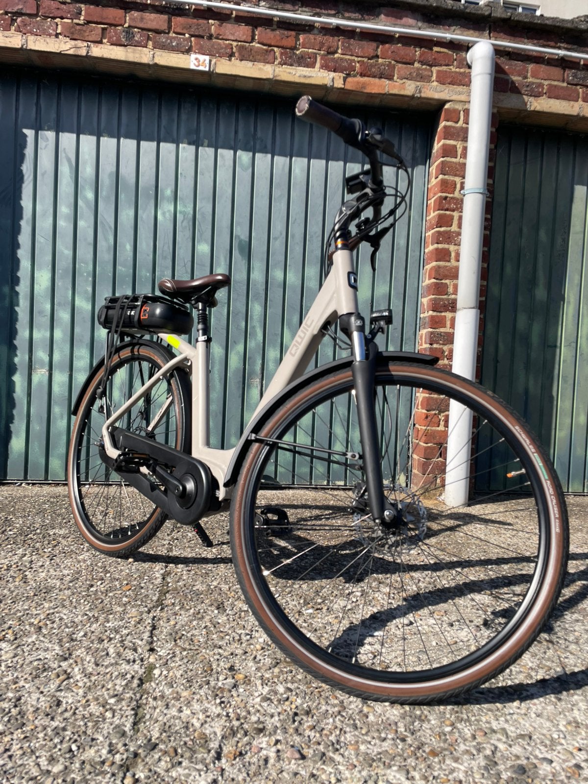 Velo électrique QWIC MN7D+ premium taille S 25km/h 110km ran, Enlèvement, Comme neuf