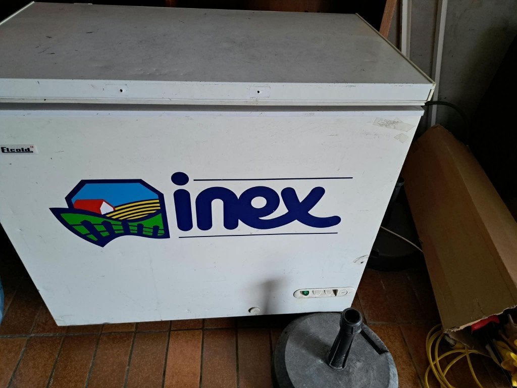 koelkist met klapdeksel, 2 stuks, Elektronische apparatuur, Koelkasten en IJskasten, Zonder vriesvak, 60 cm of meer, Zo goed als nieuw