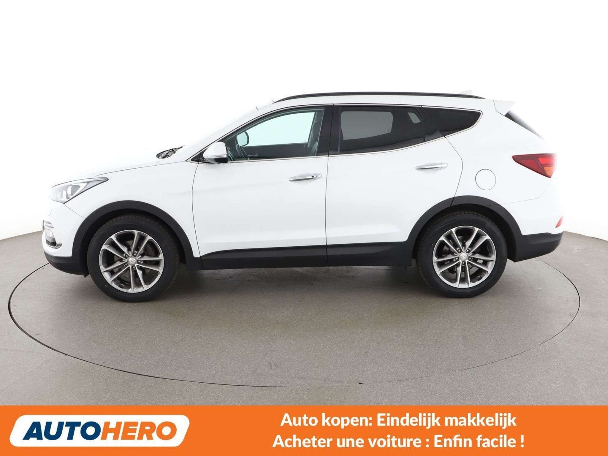 Hyundai Santa Fe 2.2 CRDi Premium 4WD (automatique), Autos, Cuir, 174 g/km, Noir, 5 portes
