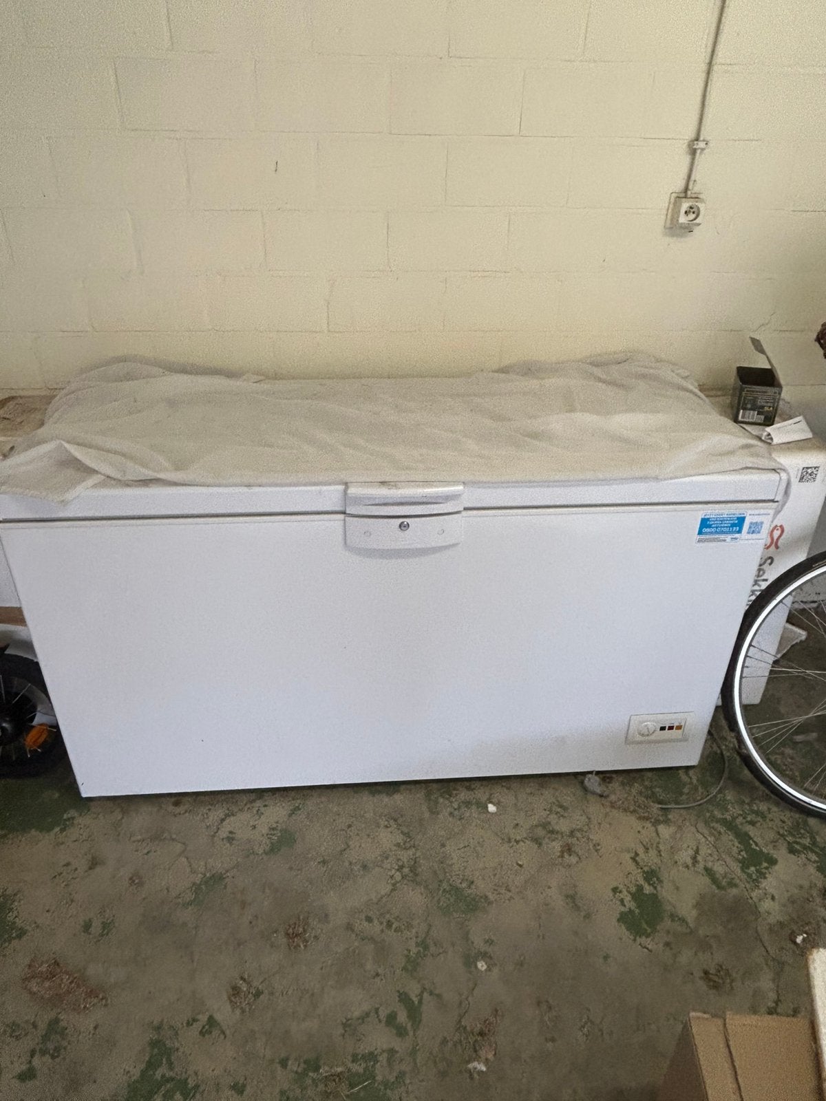 Beko diepvries kist 451L, Ophalen, Zo goed als nieuw