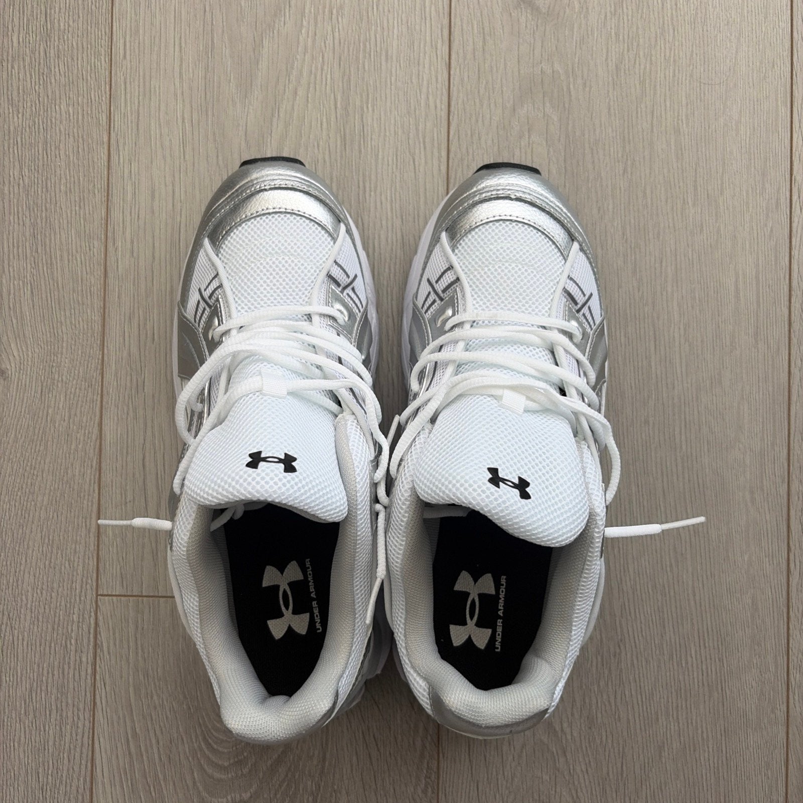 Under armour Sola, Ophalen of Verzenden, Nieuw