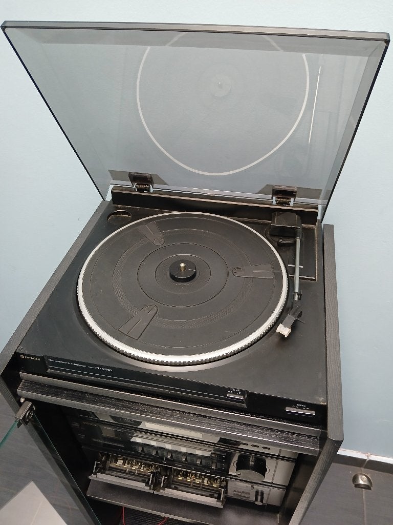 hitachi cd  radio, Vintage, Plastique, Enlèvement, Utilisé