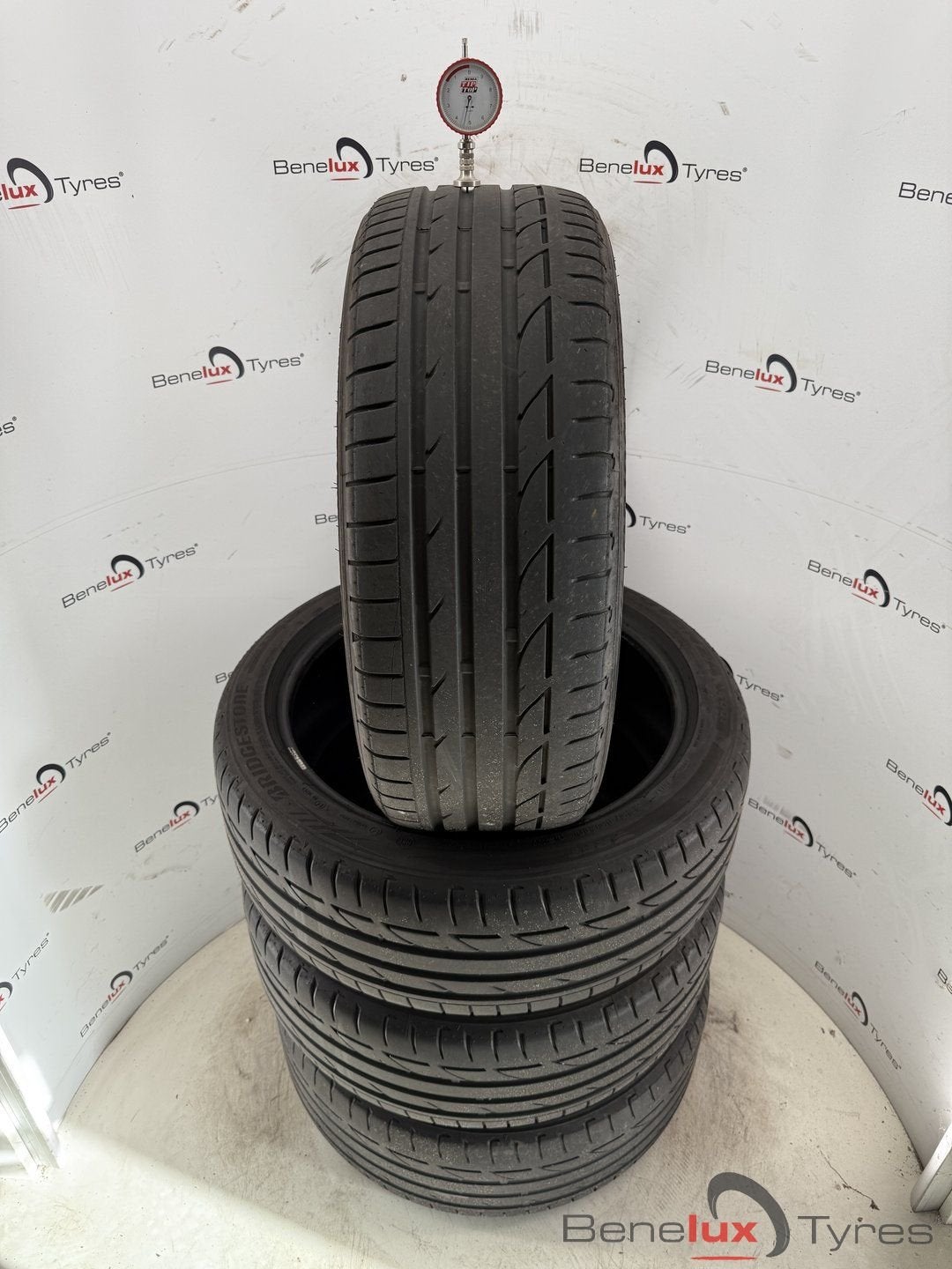 225/45R19 92W Bridgestone RSC 225/45 R19 225/45/19 2254519, 19 inch, Gebruikt, -, -