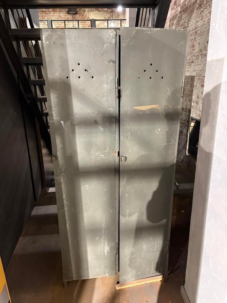 Metalen locker kast, Ophalen, Gebruikt