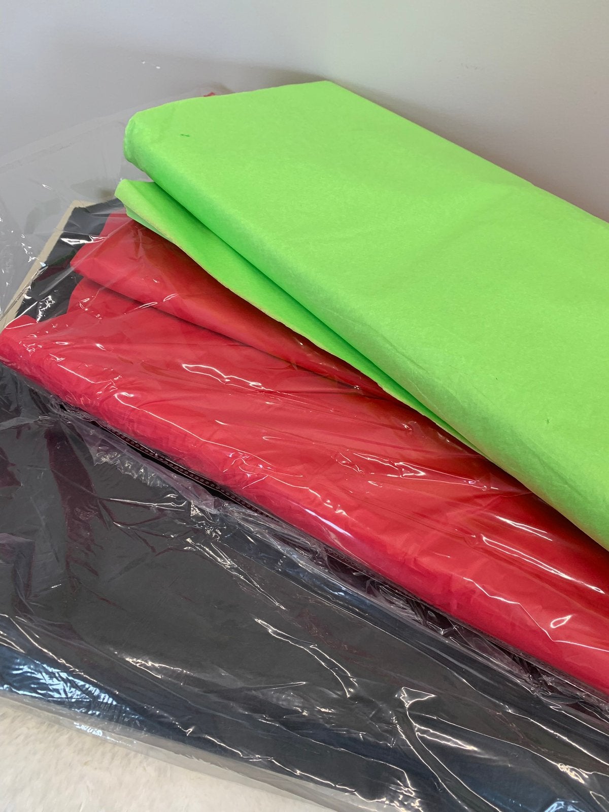 3 pakken vloeipapier, Ophalen, Zo goed als nieuw, Rood