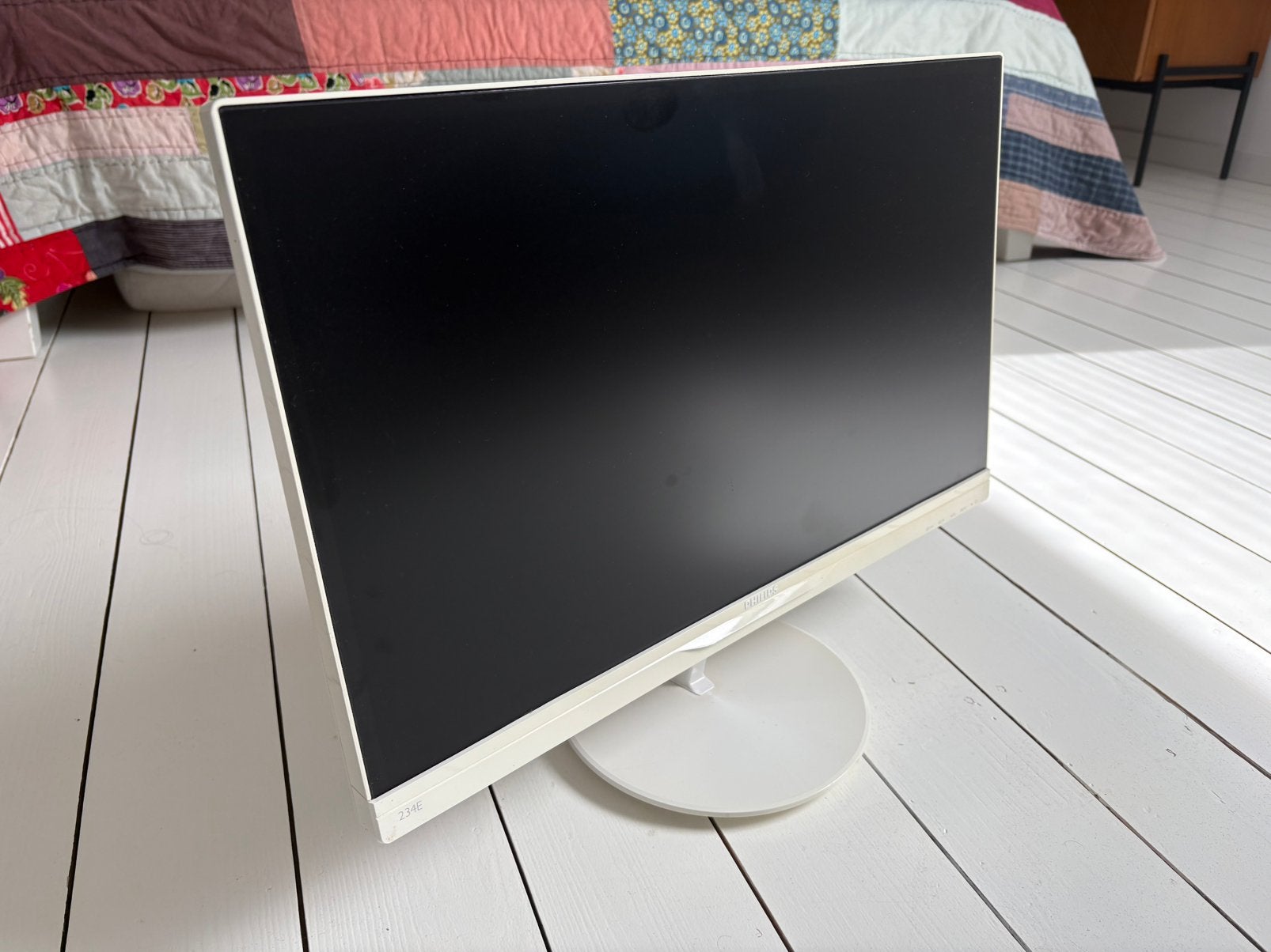 moniteur LCD 23" Philips 234E5QHAW/00, Informatique & Logiciels, Moniteurs, Autres types, HDMI, Haut-parleurs intégrés, 5 ms ou plus