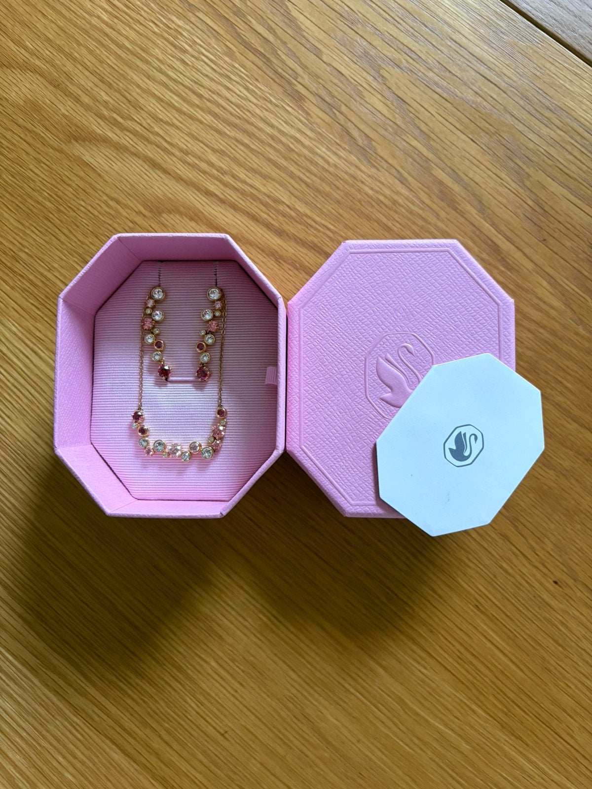 Swarovski Collection, Ophalen, Zo goed als nieuw